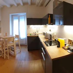 https://castaldi-18-milano-a-portata-di-mano.italymilanhotels.net